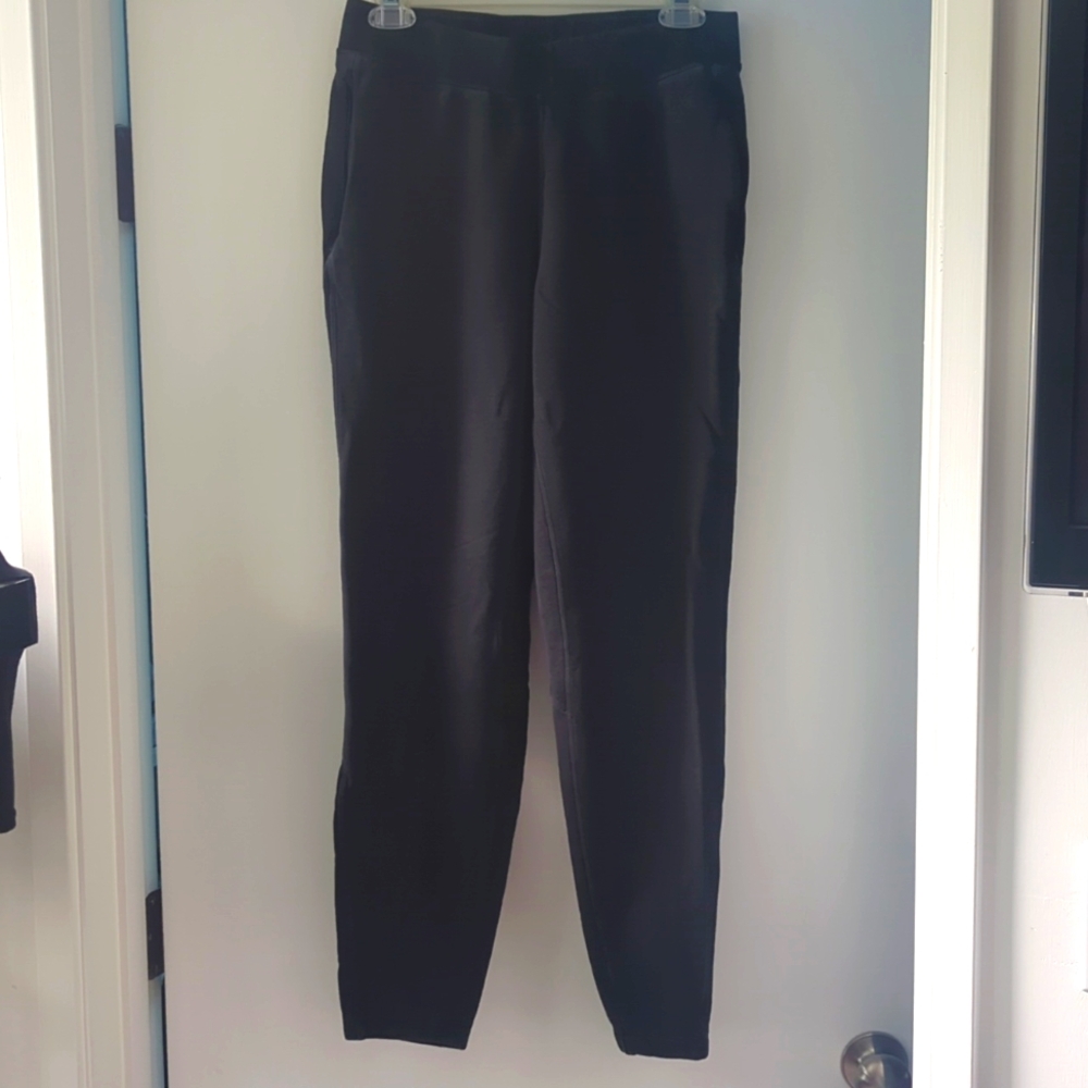 🍋 Lululemon sweatpants, size 6